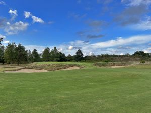 Les Bordes (New) 9th Approach